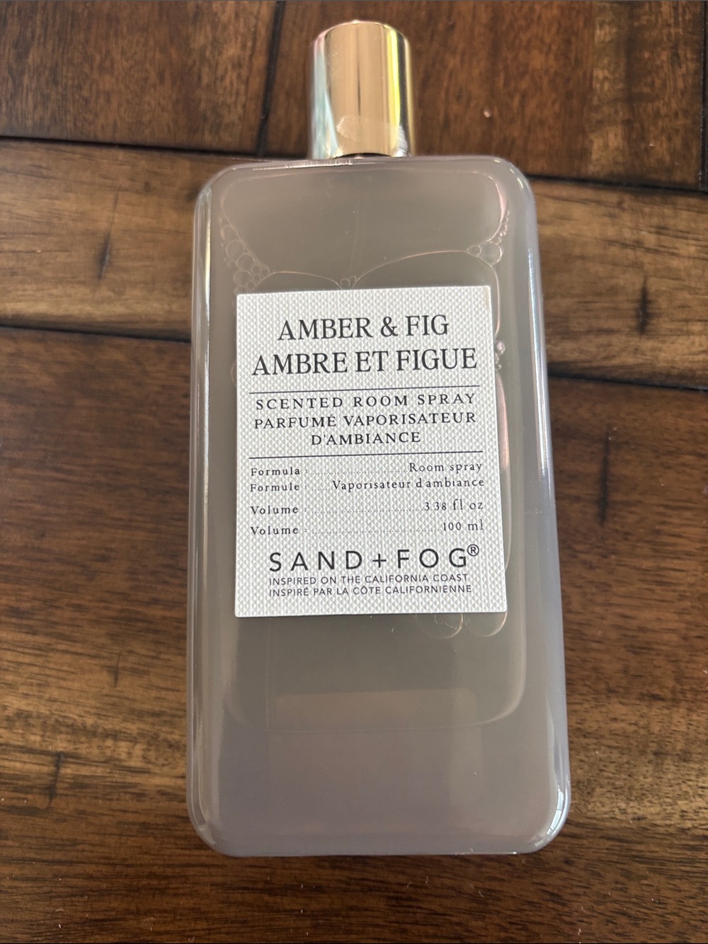 Sand + Fog Amber & Fig Scented Room Spray — White